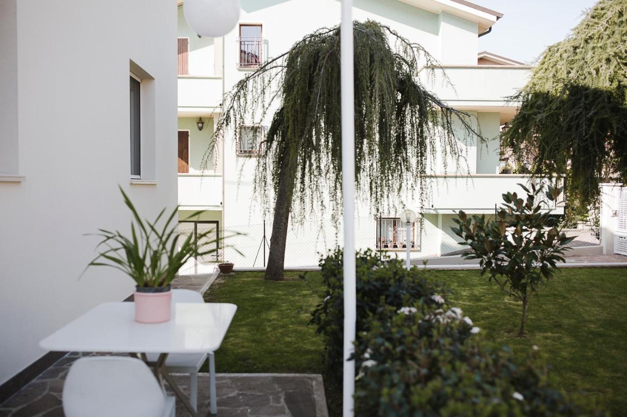 B&B "Al Colle 11" ฟาโน ภายนอก รูปภาพ
