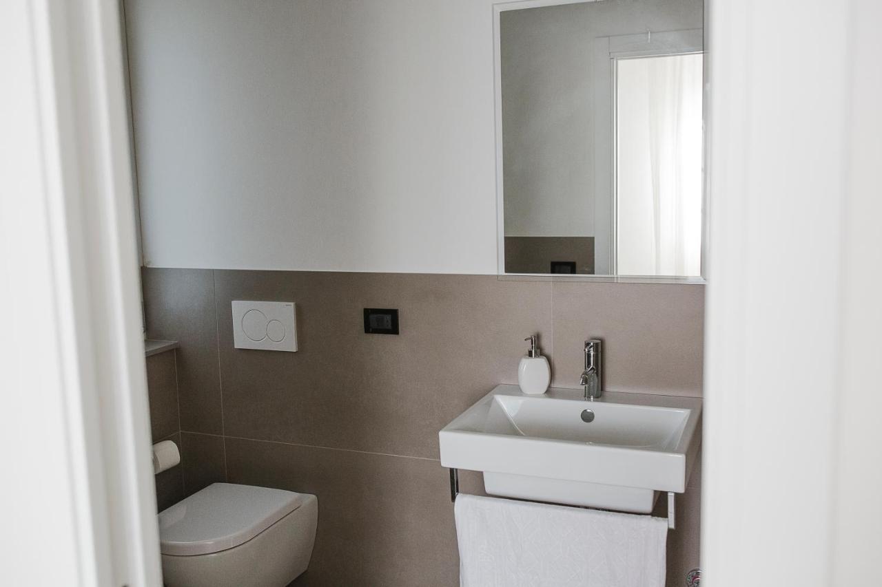B&B "Al Colle 11" ฟาโน ภายนอก รูปภาพ