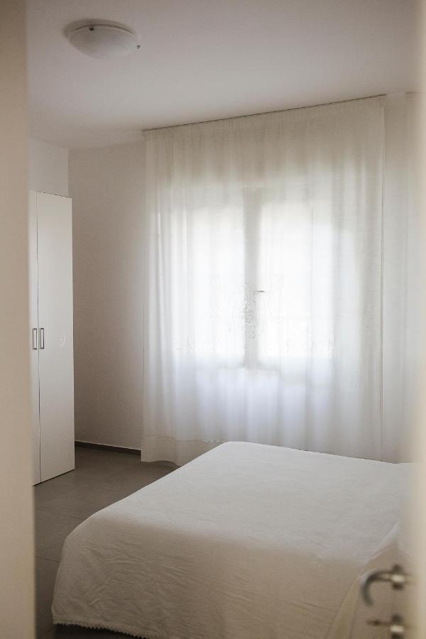 B&B "Al Colle 11" ฟาโน ภายนอก รูปภาพ
