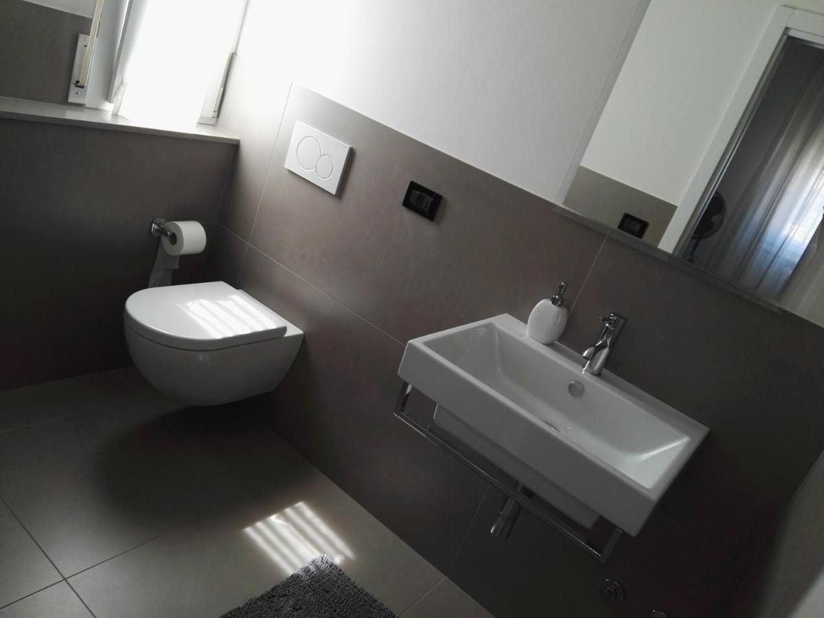 B&B "Al Colle 11" ฟาโน ภายนอก รูปภาพ